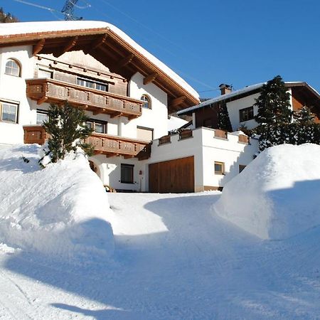 Apartment Maierhof Flirsch Εξωτερικό φωτογραφία